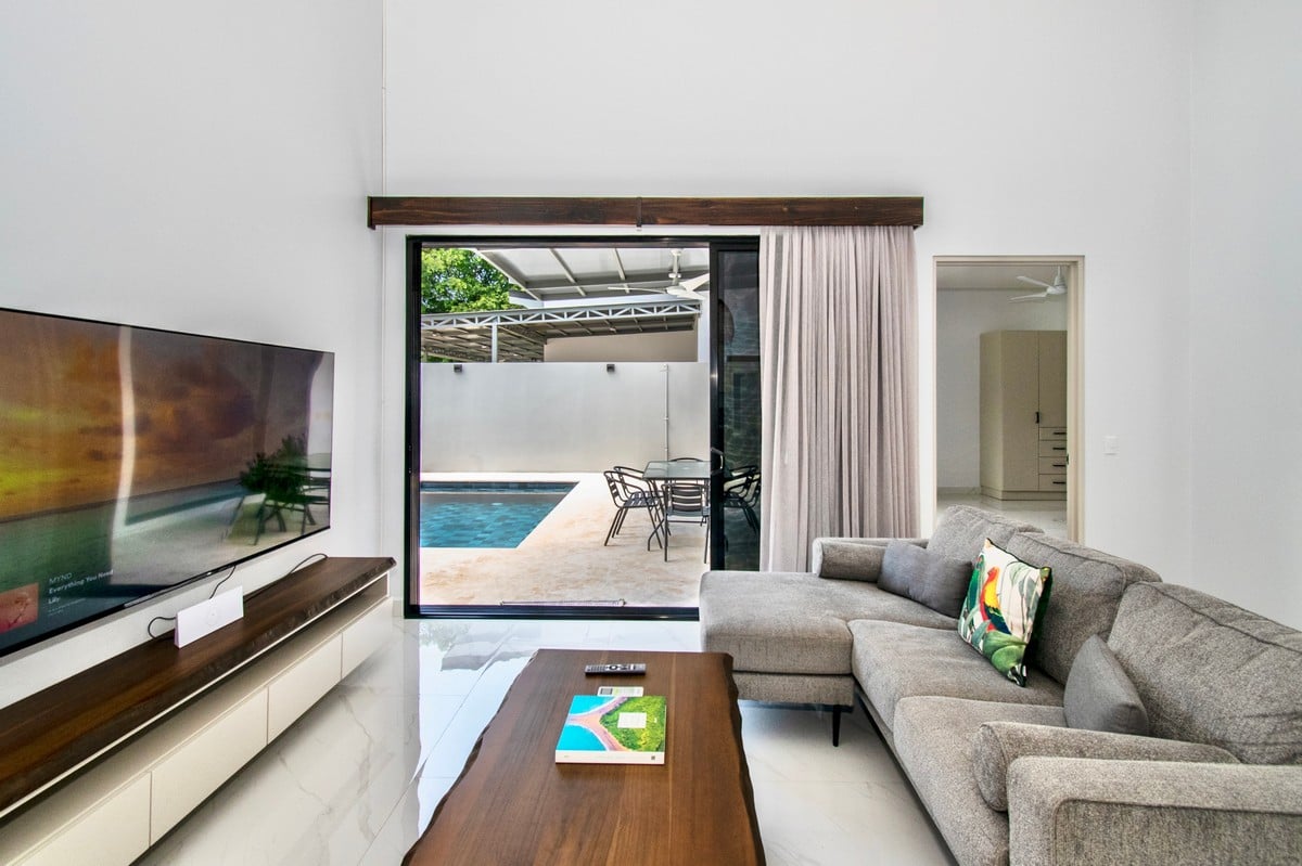 0.14 ACRES – 3 Bedroom Newly Built Modern Home Pool, Privacy, Only 5min Walk to the Beach!!!!