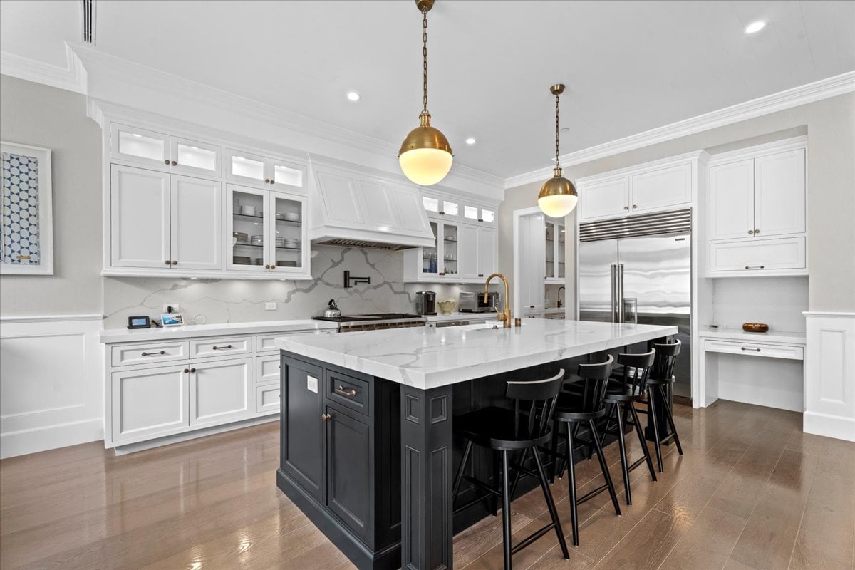 5 ★ 5 En Suite Luxe Stunner in Studio City