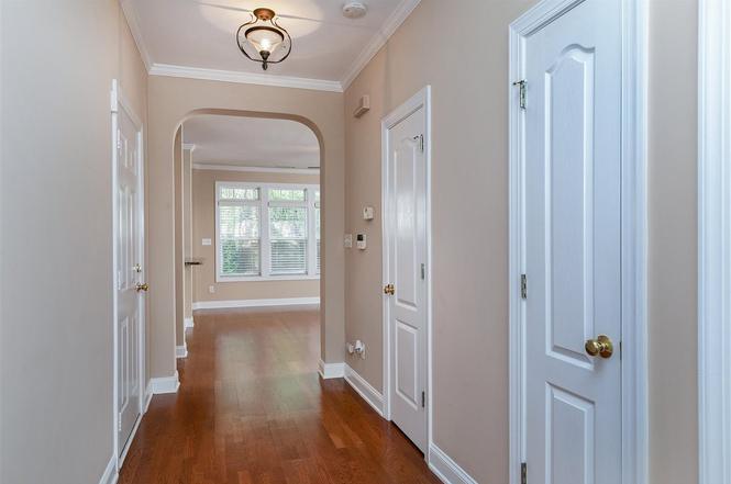 12225 Orchardgrass Ln