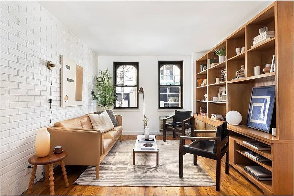 42 W 13th St #2E
