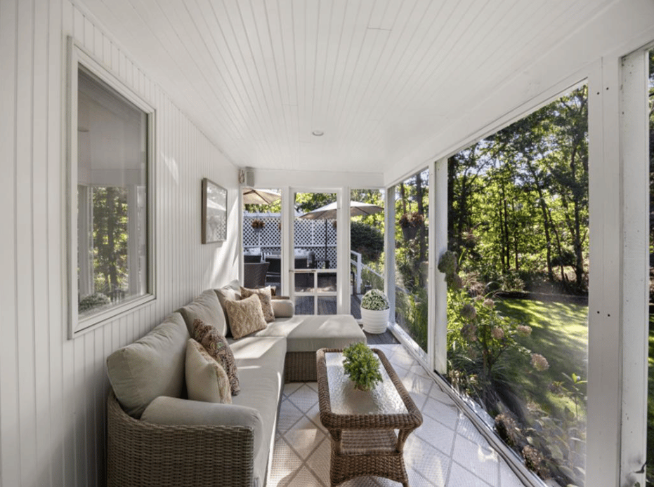 7 South Meadow Lane