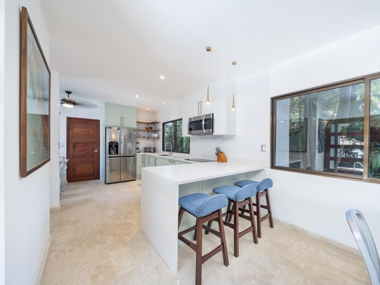 Casa Plumeria | Modern Elegance and Tropical Tranquility Near Tamarindo