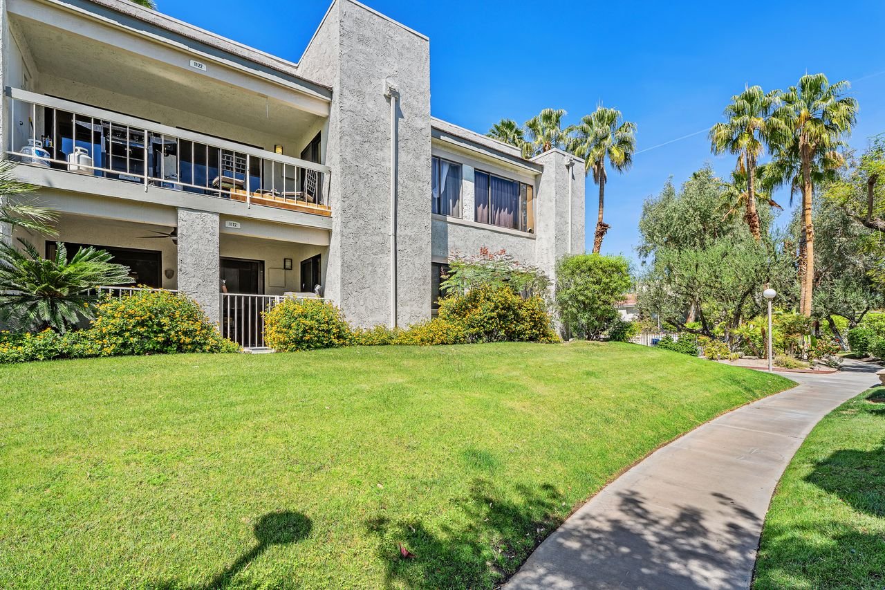 Miraleste Condo