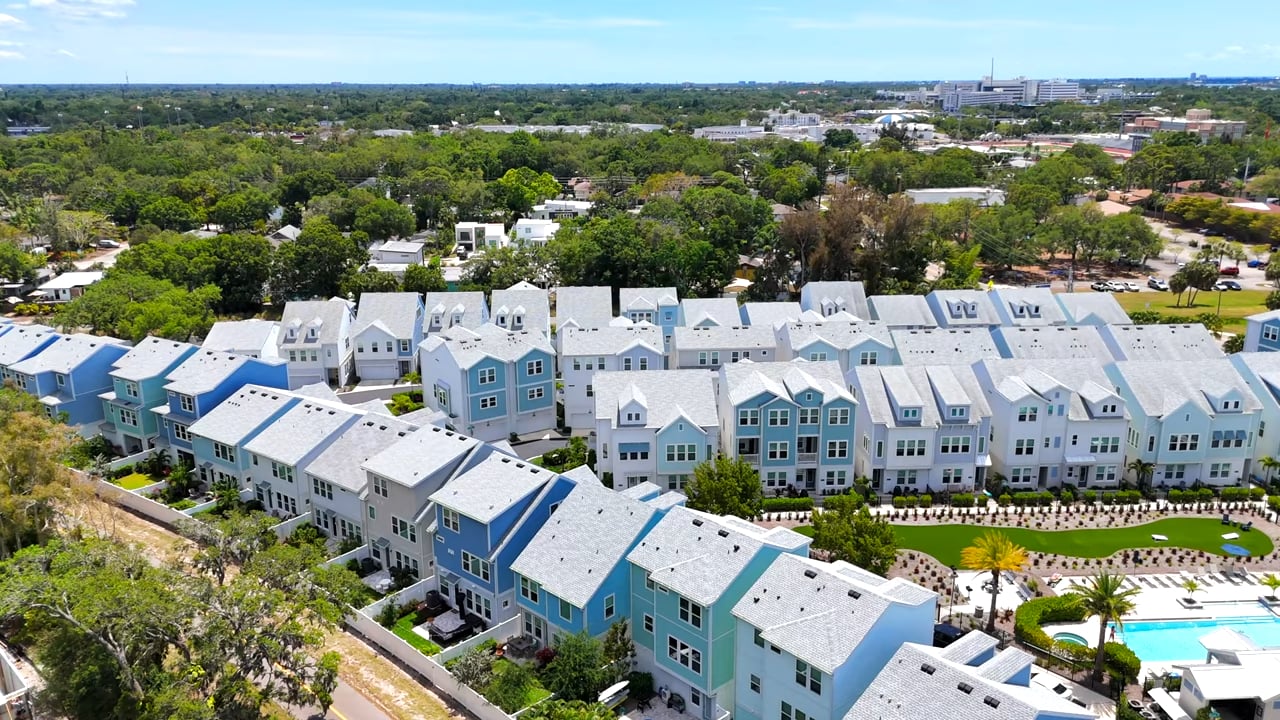 2344 Lindstrom St, Sarasota, FL 34237