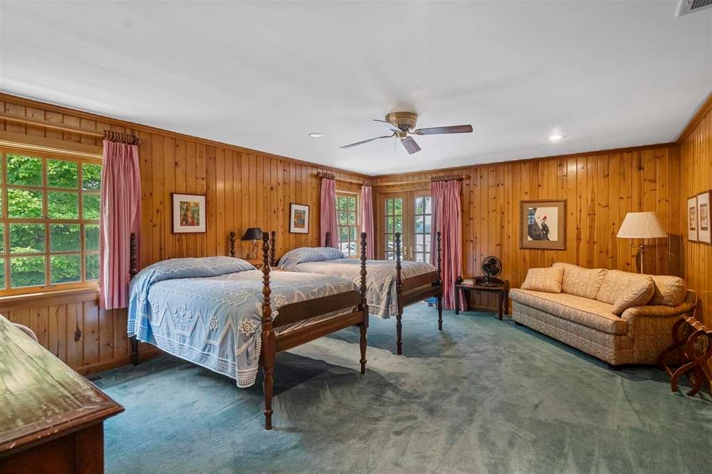 4850 Longfield Farm Trail, Boyne City, MI 49712