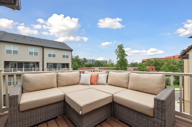 4901 Longmire Way
