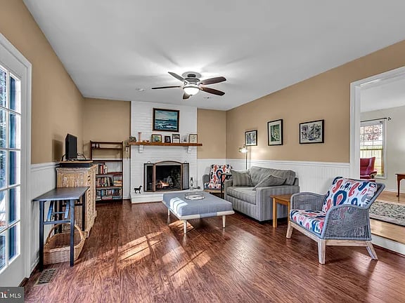 1122 Plymouth Landing Rd