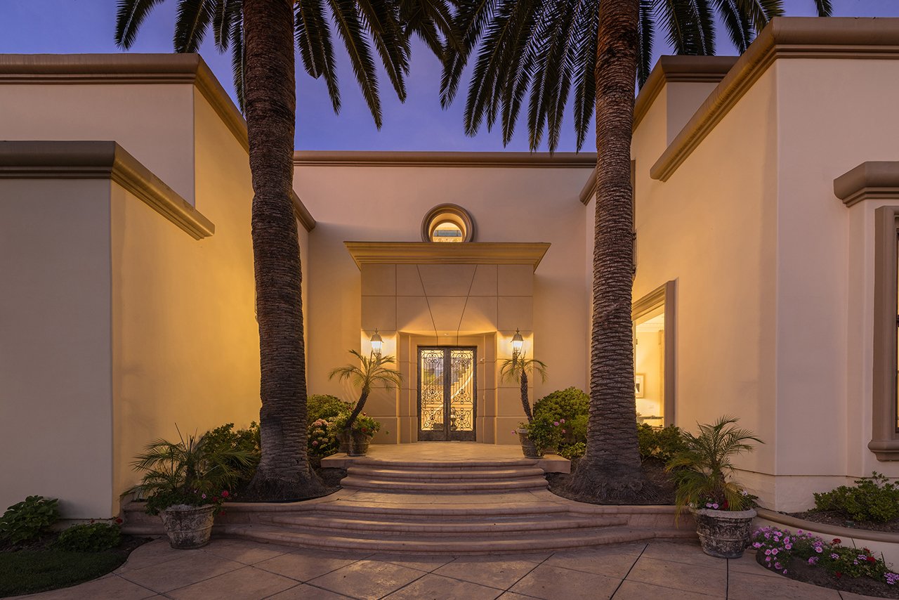 3364 Clerendon Rd, Beverly Hills