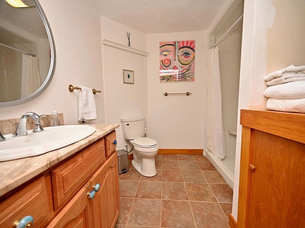 61 Edgartown Meadows Rd