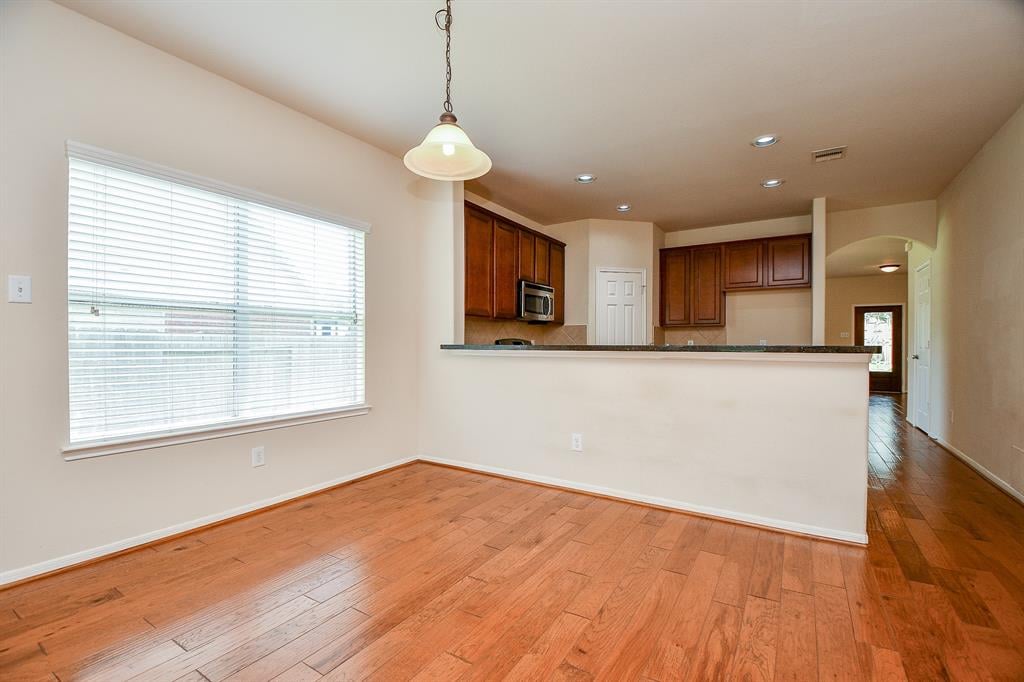 21622 Crest Peak Wy