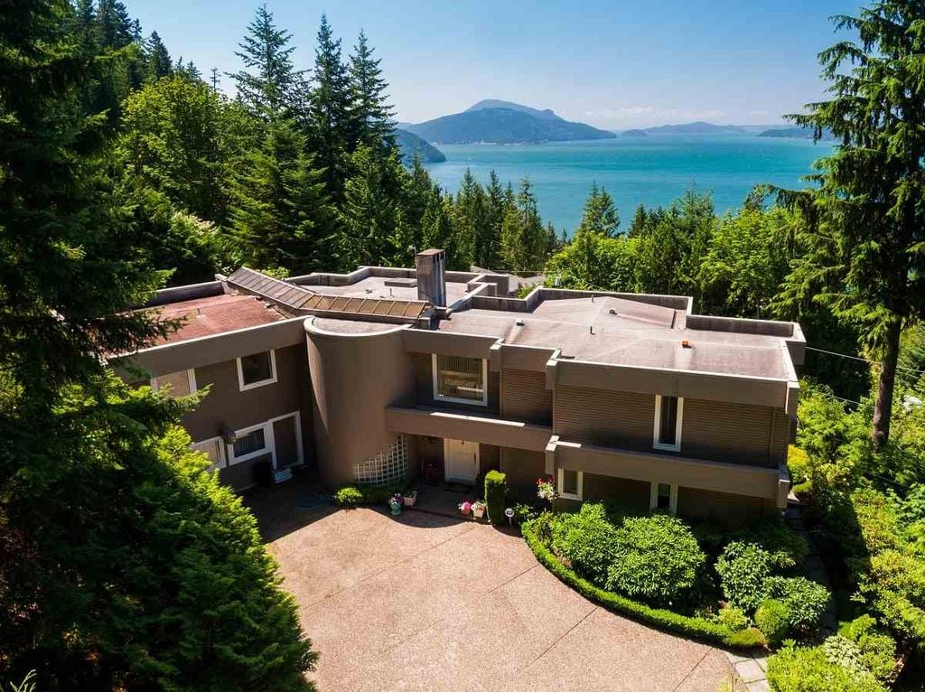 310 Oceanview Rd