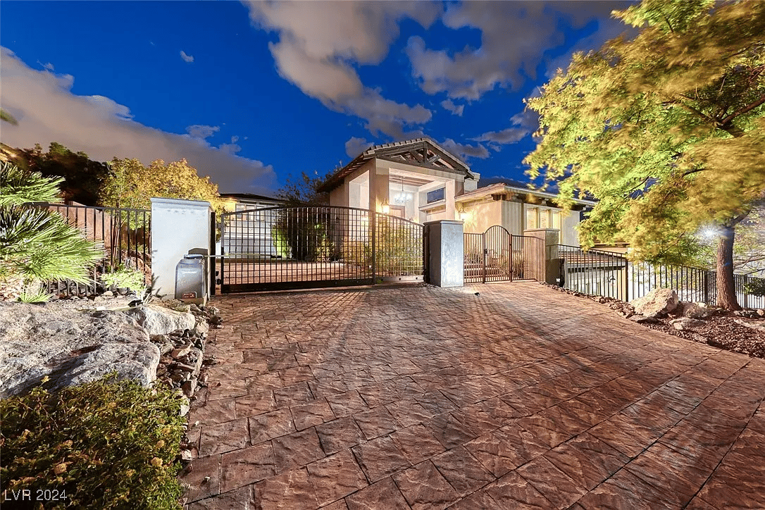 1164 Christian Rd