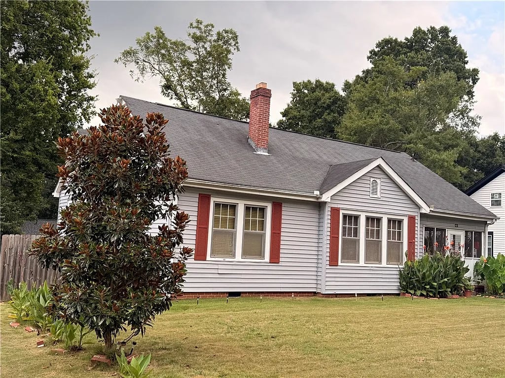 401 Rose Hill