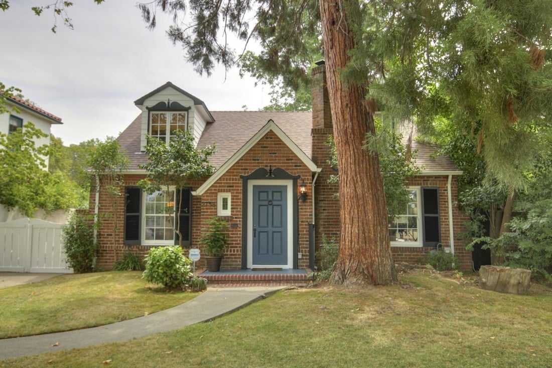 Just Listed! Gorgeous Curtis Park Home