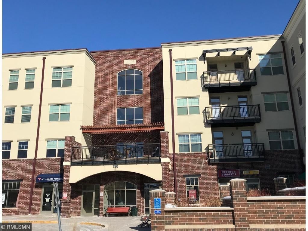 750 Mainstreet #308