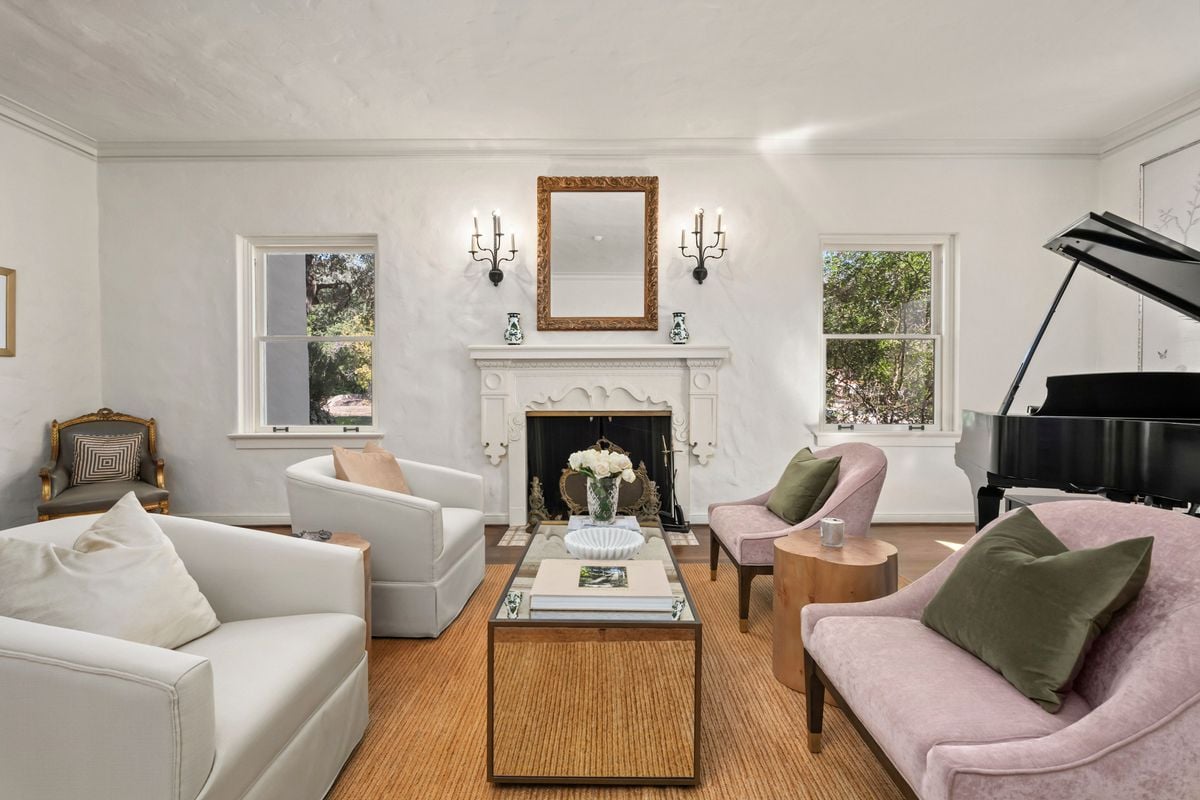 Historically Significant Spanish Revival in Monte Vista