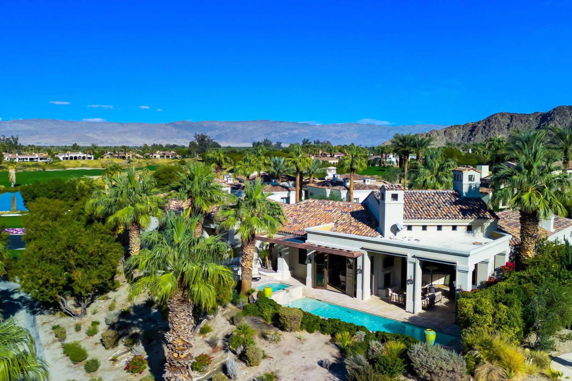 52705 Claret Cove
