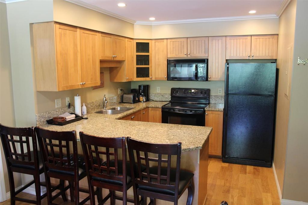 4905 Spearhead Pl 327 328
