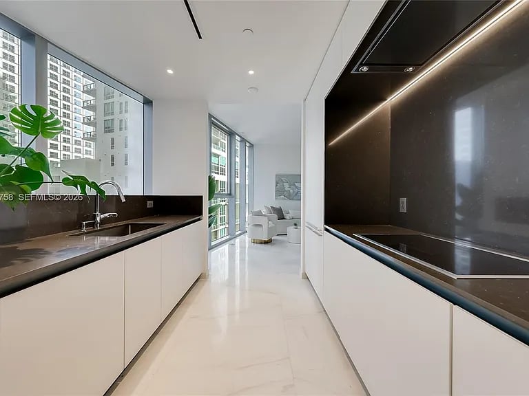 Aston Martin Residence