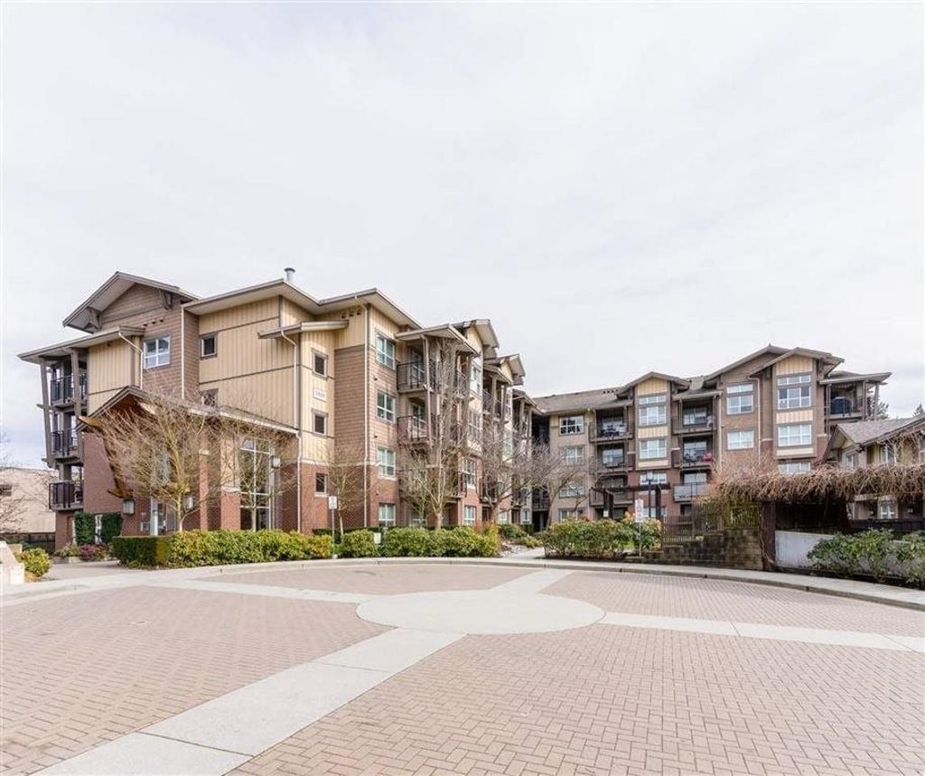 5889 Irmin St, #216
