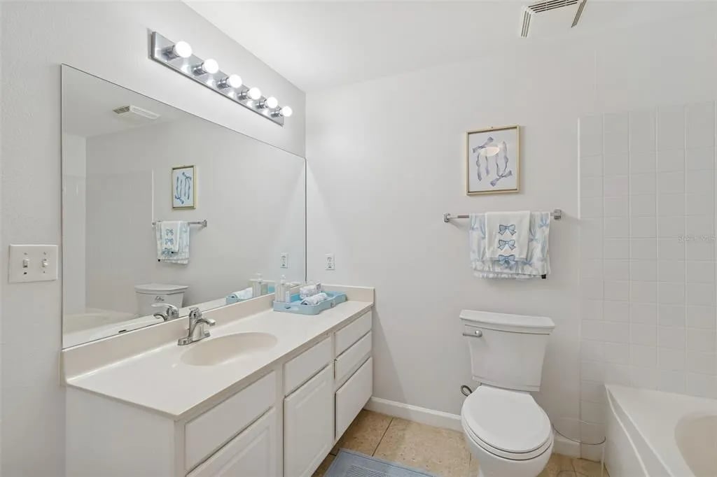 345 Bayshore Blvd, Apt 906