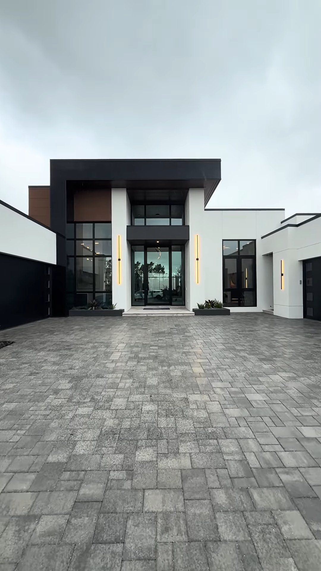 Kingfisher Estates - Oulina Model | John Cannon | Lakewood Ranch | Tara Gerber