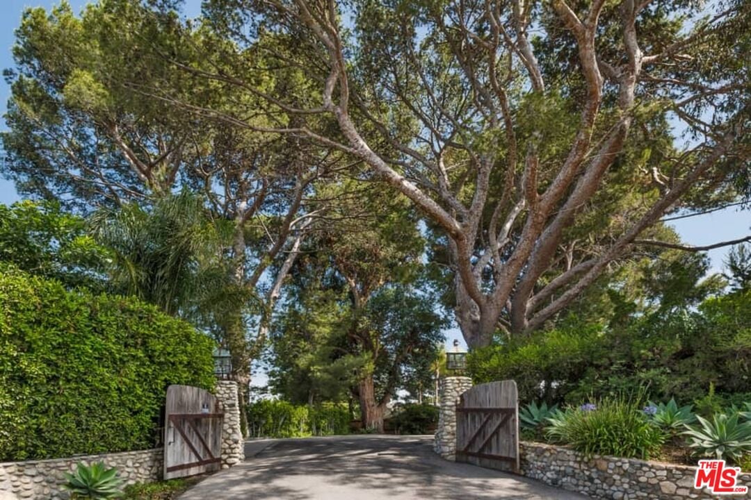 Aurex Reserve, Pacific Coast Hwy, 90265