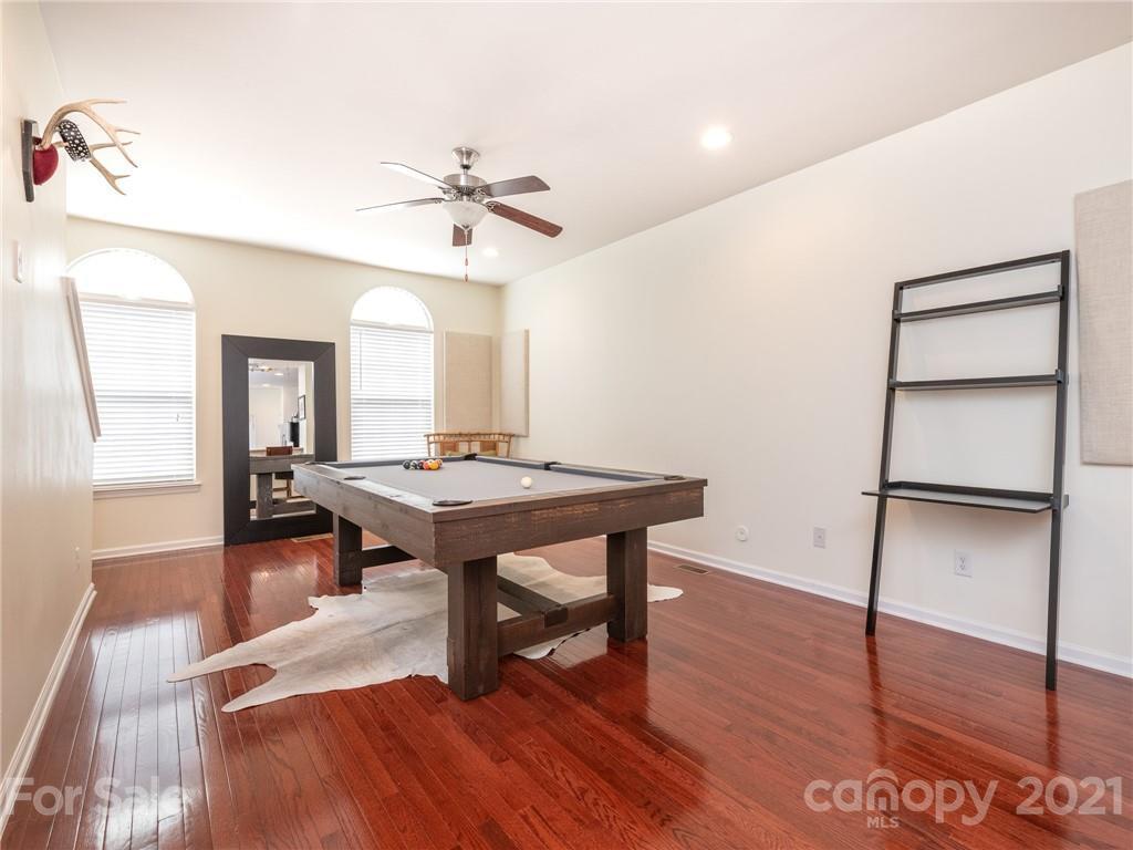 249 Irwin Ave