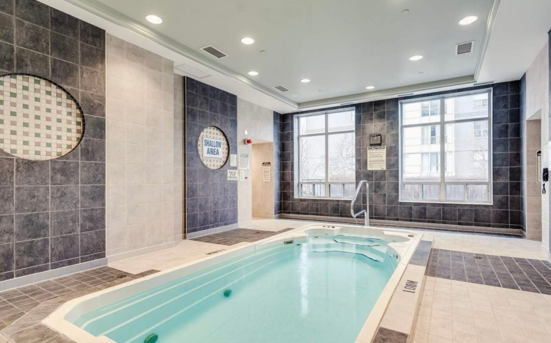 55 Strathaven Dr #1415