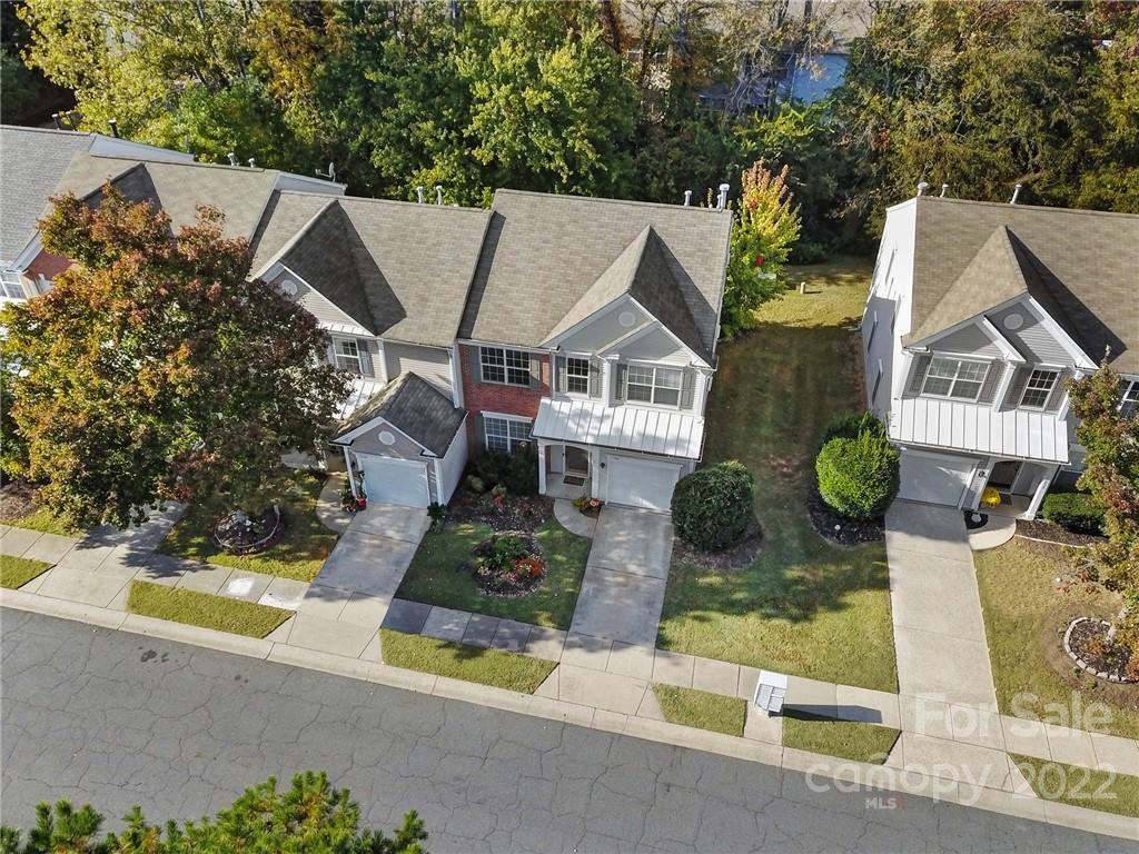 11708 Huxley Rd