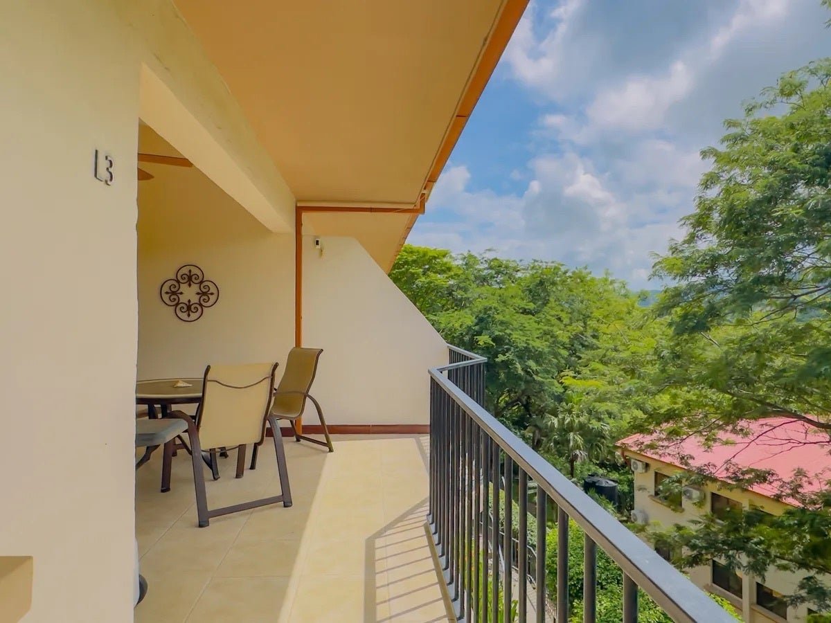 Top Floor Mountain View Condo, Papagayo, Guanacaste