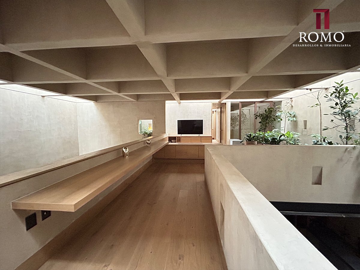 Casa en Venta Azaleas $28'800,000.00 MN