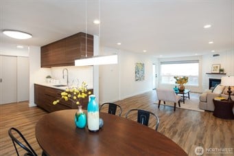9416 1st Avenue NE #106