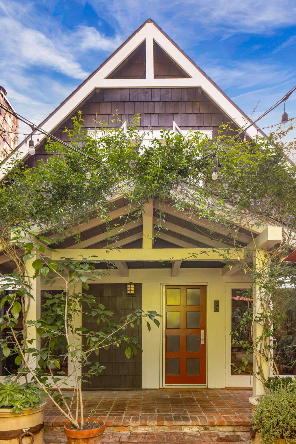 2536 Beverley Ave, Santa Monica 