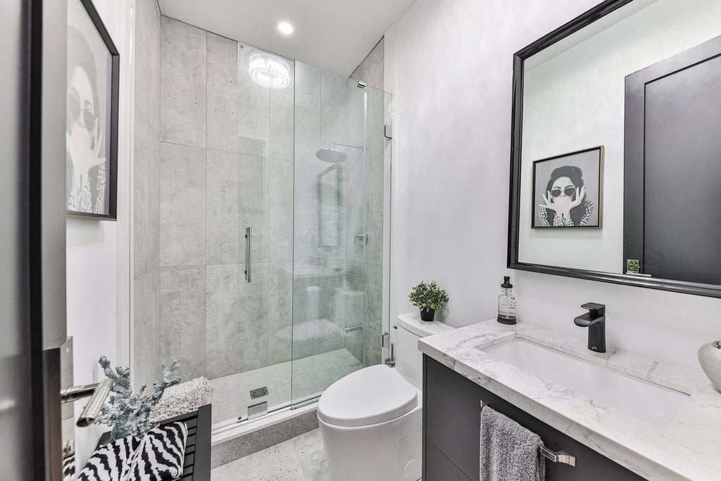 7B Iroquois Ave
