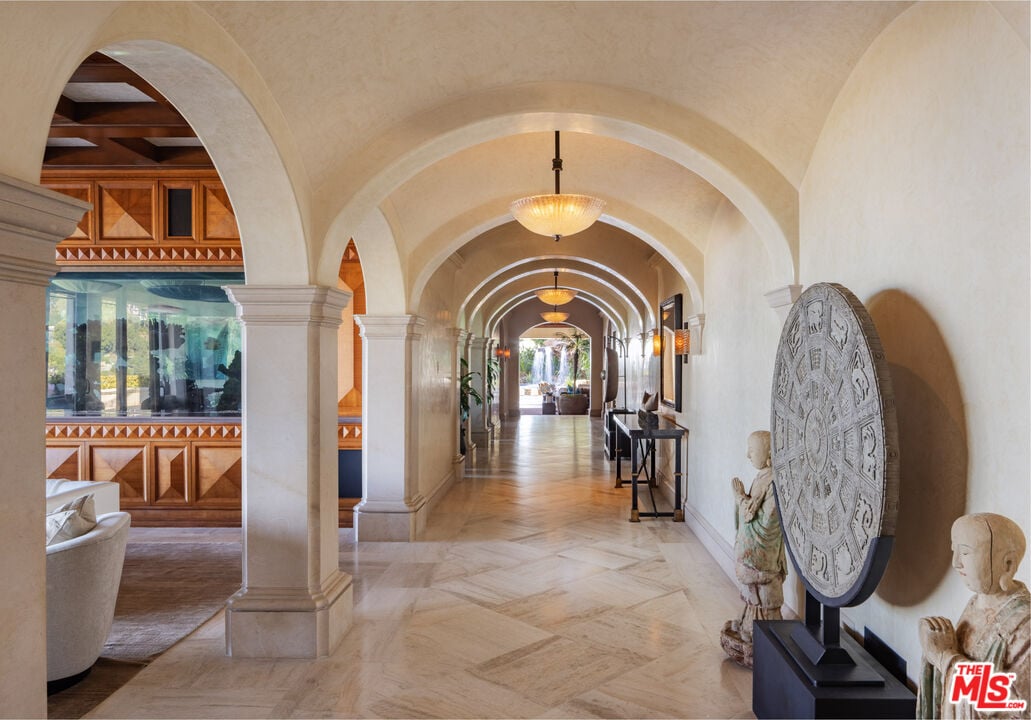 Monarch Heights, Westwanda Dr, 90210