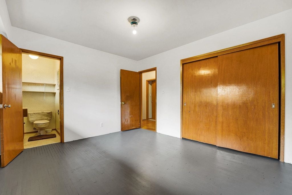 571 Glenross Rd