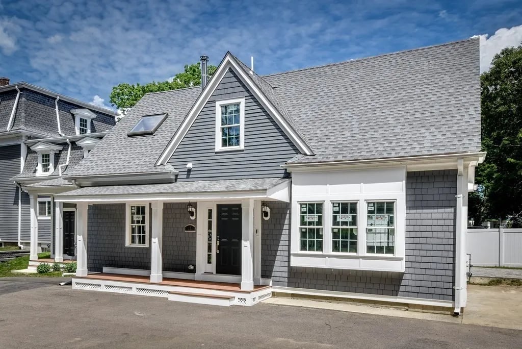 18 Damon St #18