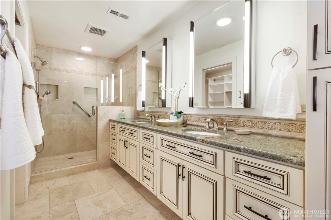 311 2nd Street S Unit: 102