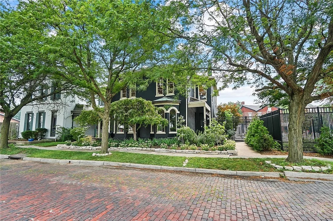 368 S Patterson Blvd