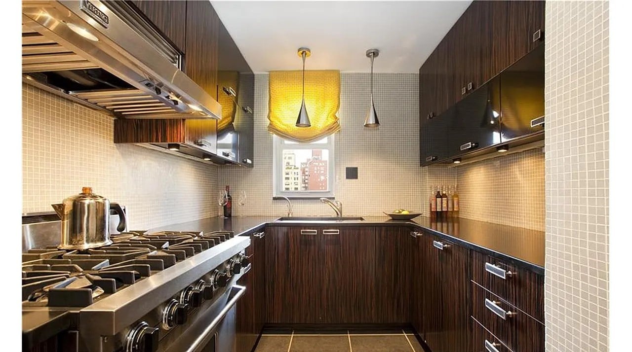 233 East 70th Street #12U