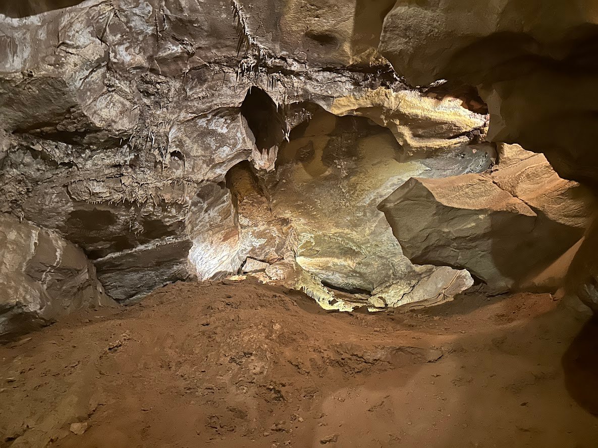 Exploring Cave of the Winds: Colorado’s Underground Adventure
