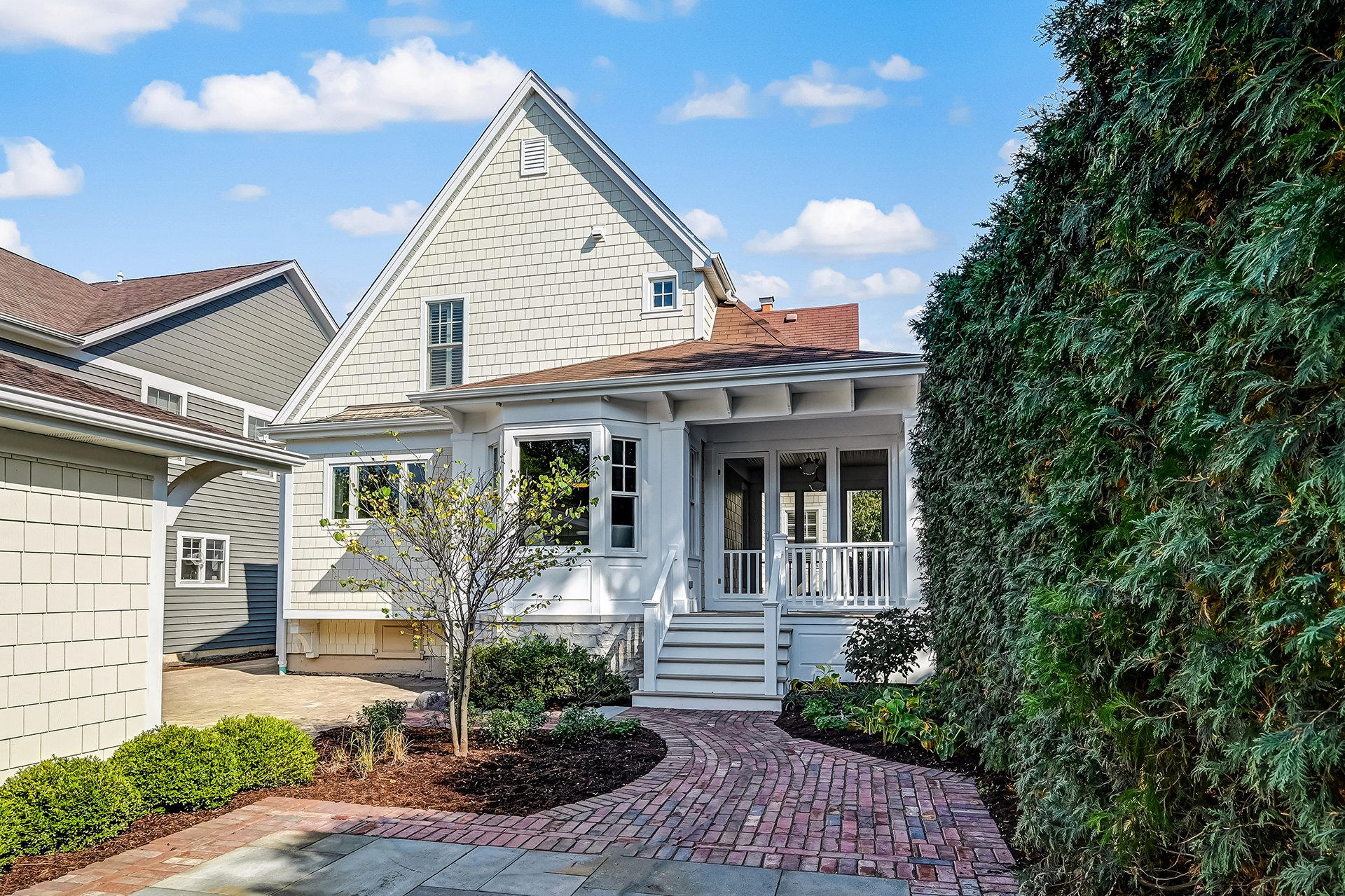 3900 Grove Avenue