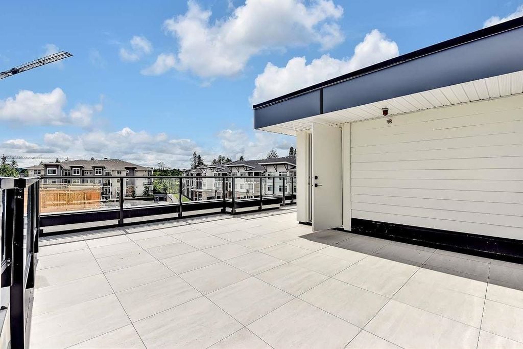 5476 Brydon Crescent, #4