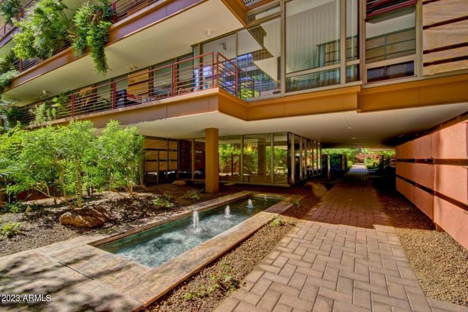 7131 E Rancho Vista Dr, #5001