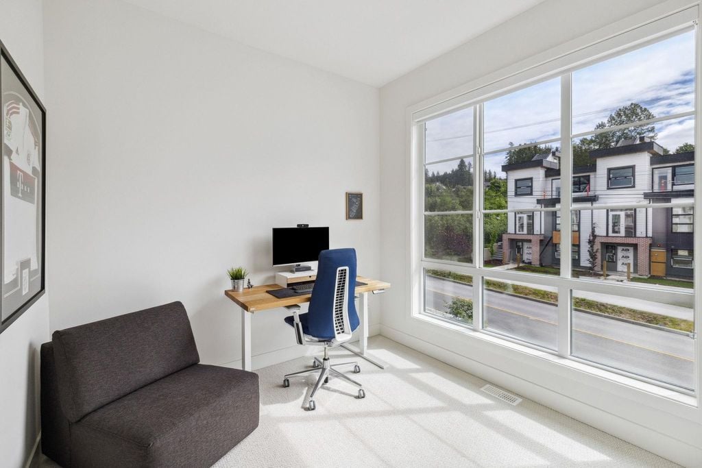 23183 136 Ave, #8