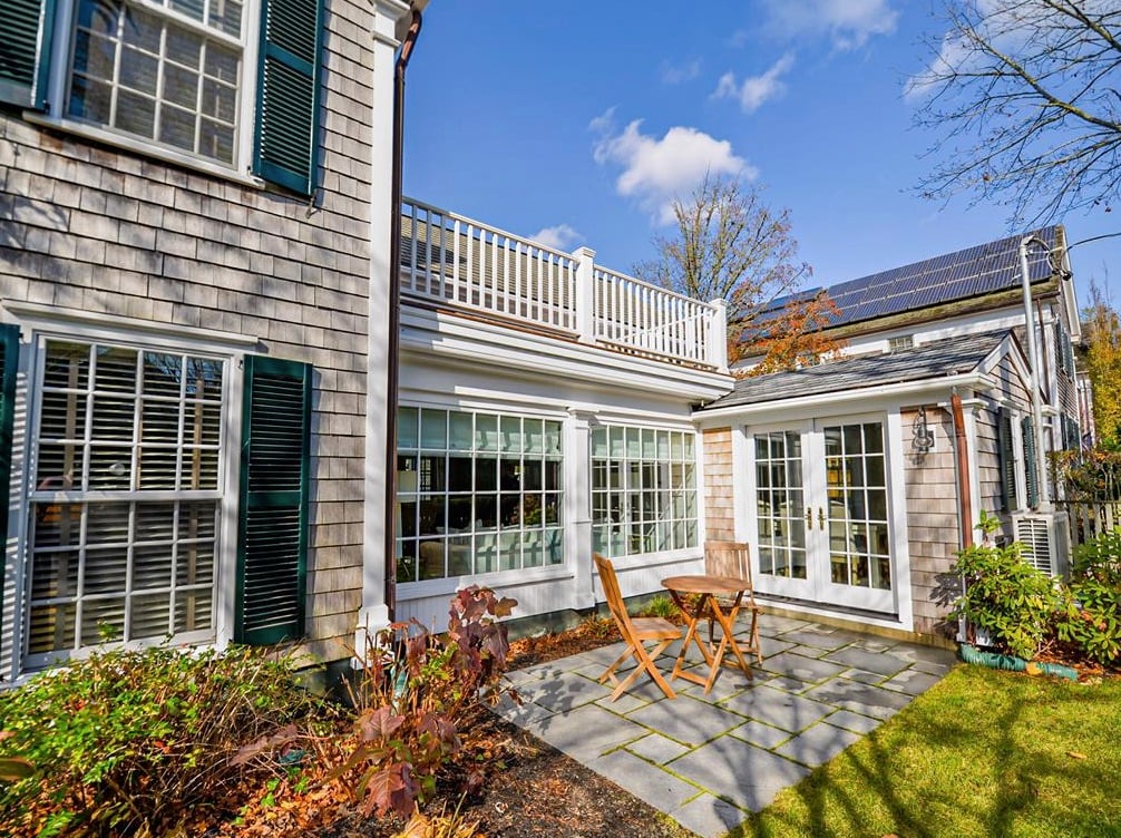 77 Cooke St