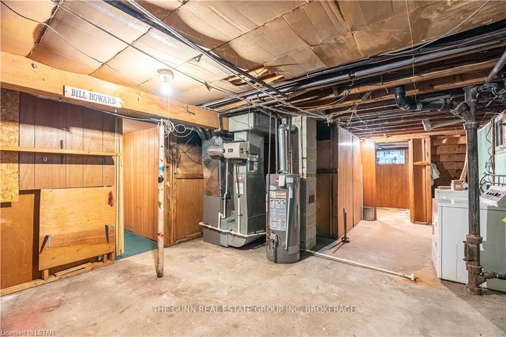 234 Merlin Cres