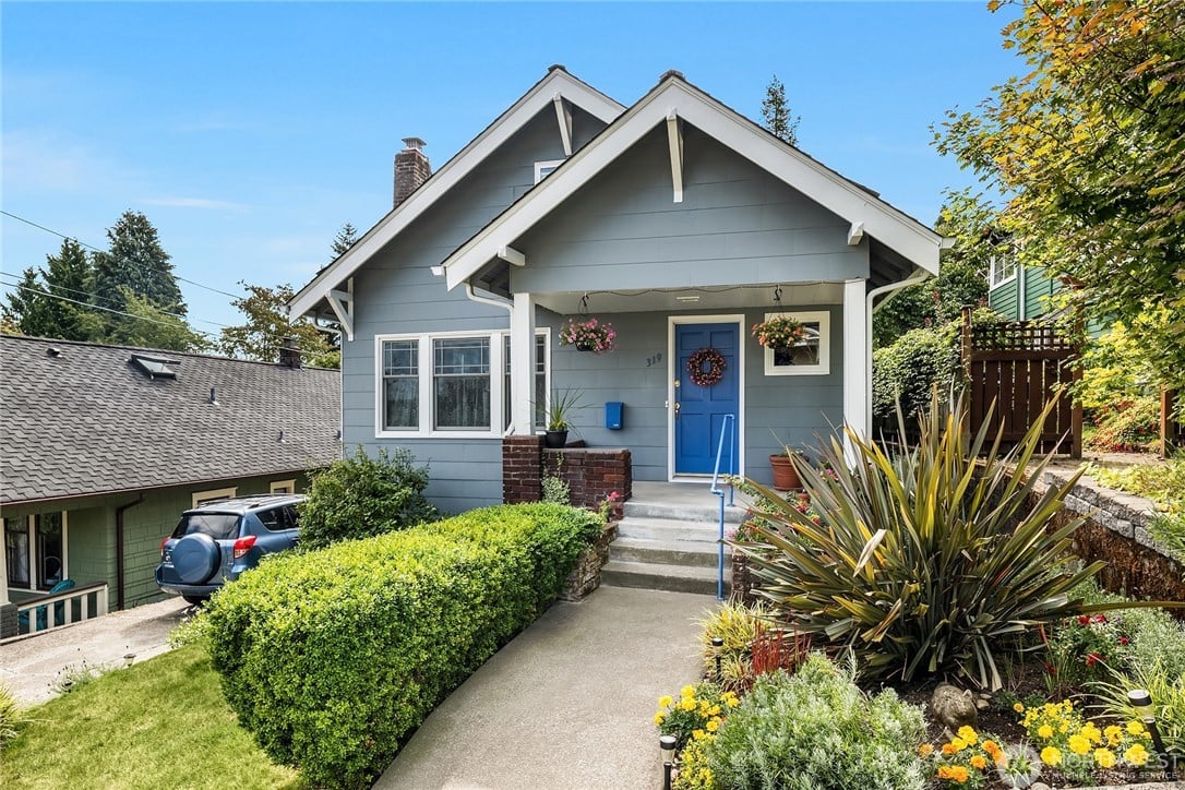 319 NE 55th Street