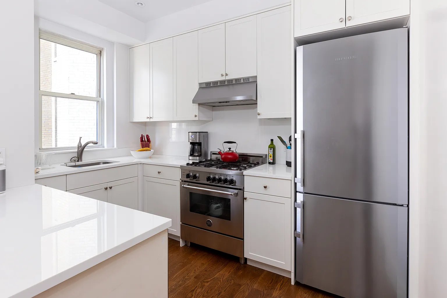 25 5th Ave, #9H